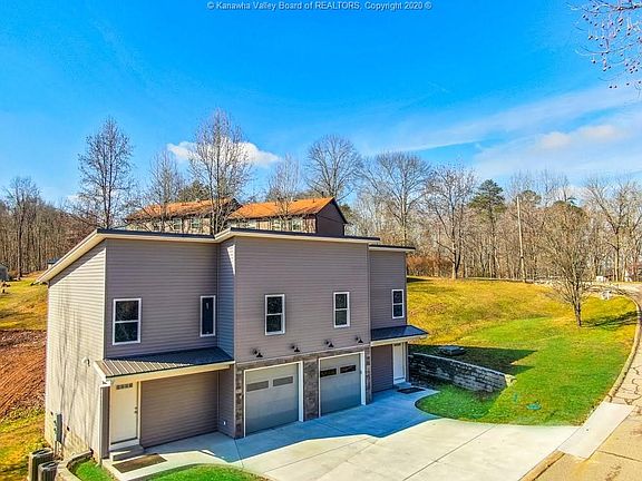 3rd image of 253 Berry Ln