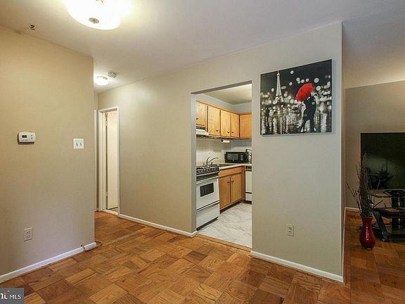 5th image of 10028 Fair Woods Dr #232