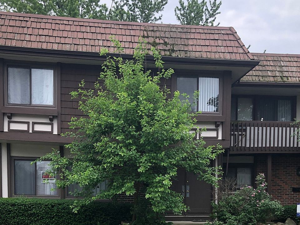 1st image of 1265 Court E #1265
