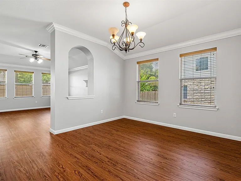 2505 Rusk Ct — Photo 19