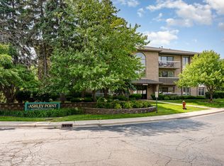 1068 Ashley Ct N APT 2A, Lockport, IL 60441