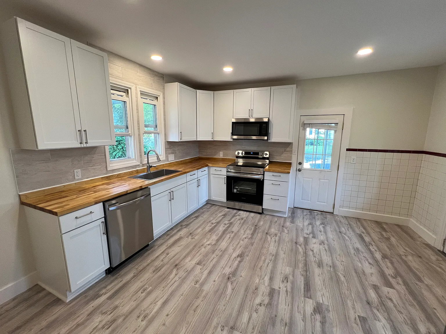 3 bed, 1540 sqft, $1,850 — Photo 1