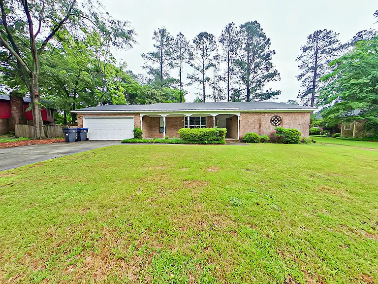 850 Brookfield Pkwy — Photo 1
