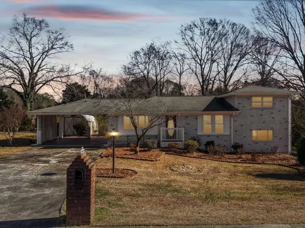 3284 Bernard Dr, Marietta, GA 30066