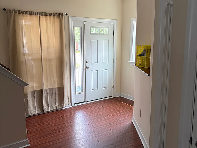 5003 Killam Ave #1 — Photo 9