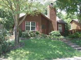 1437 Creekside Dr, High Ridge, MO 63049