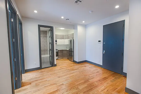 Rented by Brooklyn Group | media 14