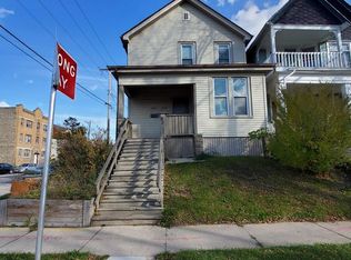 454 N 28th St, Milwaukee, WI 53208