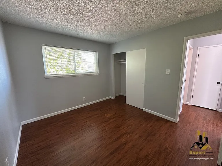 6820 7th Ave #11 — Photo 6