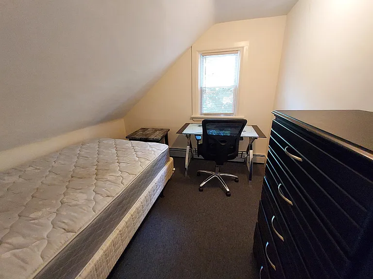 125 Highland Pl — Photo 30