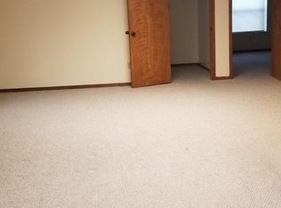 1312 S Main St #2S, Bloomington, IL
