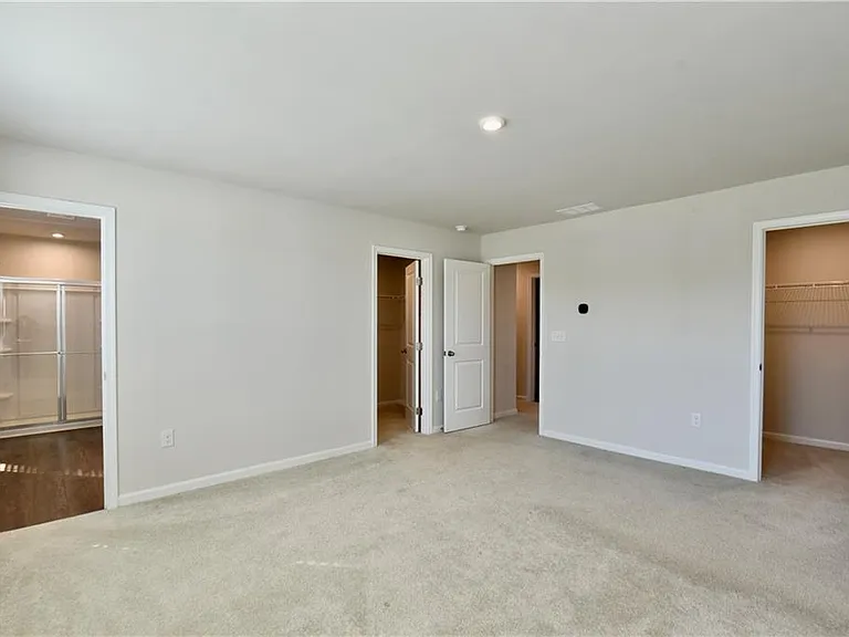 8421 Limerick Ln — Photo 24