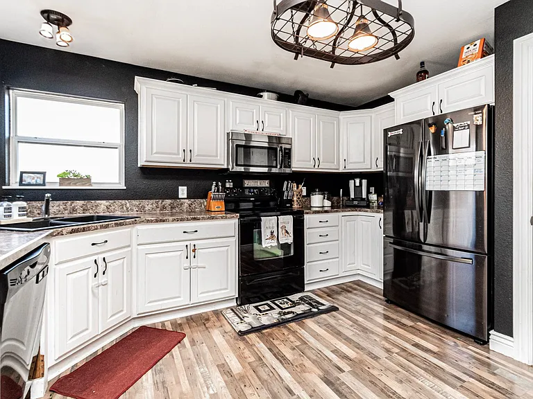 1531 N Clay St — Photo 10