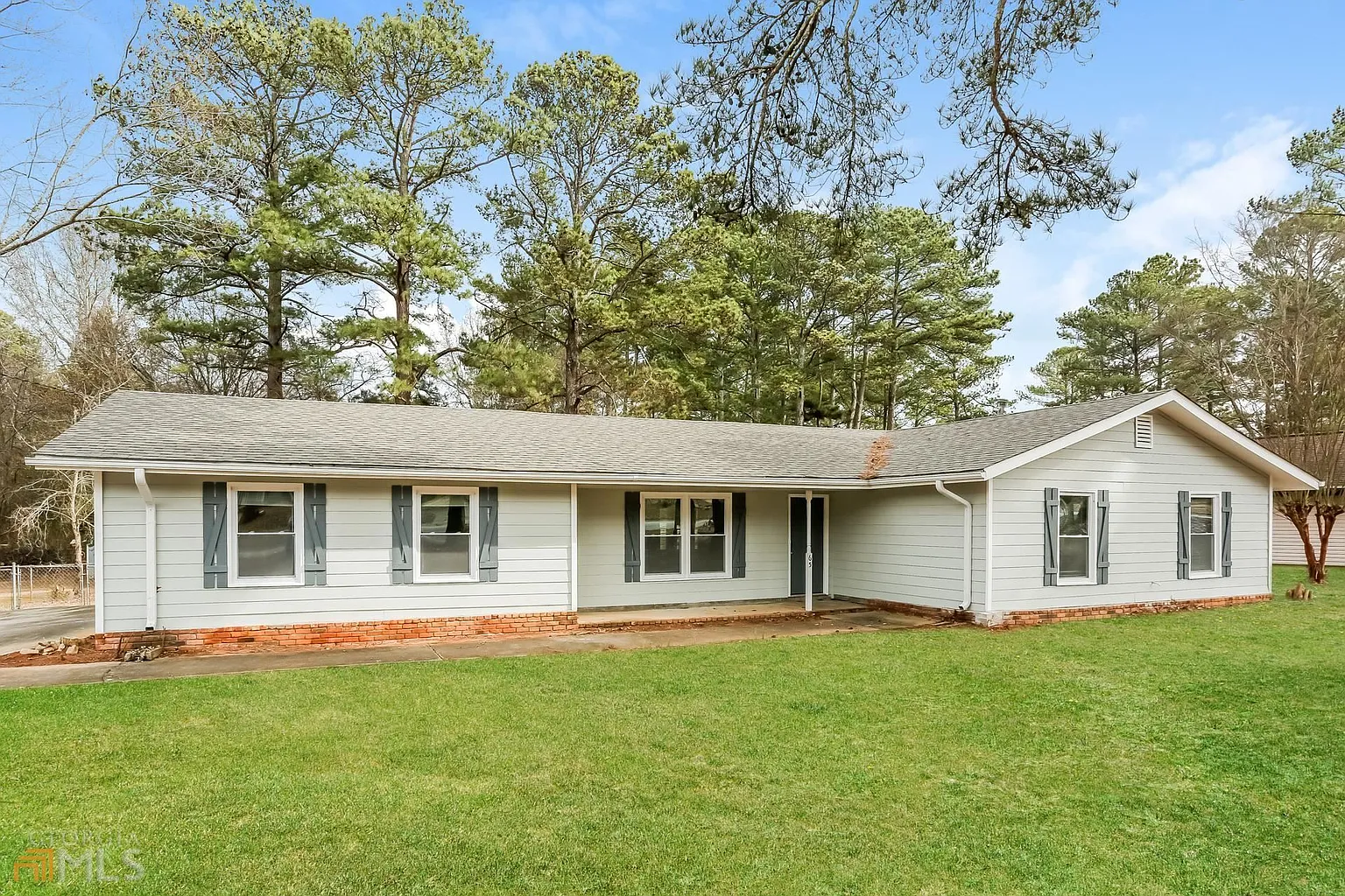 65 Fairfield Dr photo 1