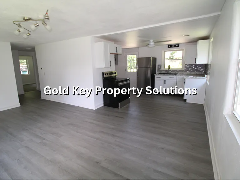 3812 S Ebright St — Photo 7