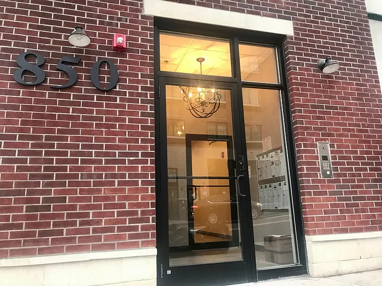 850 Newark Ave #2A — Photo 18