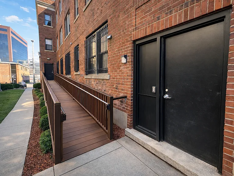 167 Seymour St — Photo 4