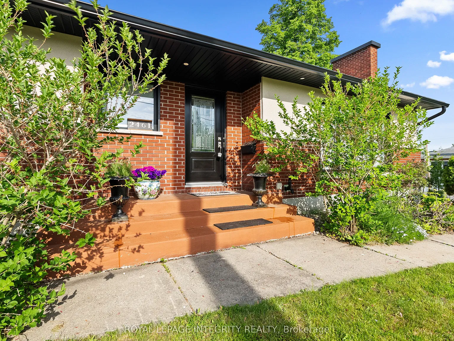4 bed, $3,800 — Photo 3