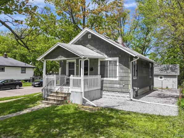 203 E Stewart Ave, Flint, MI 48505