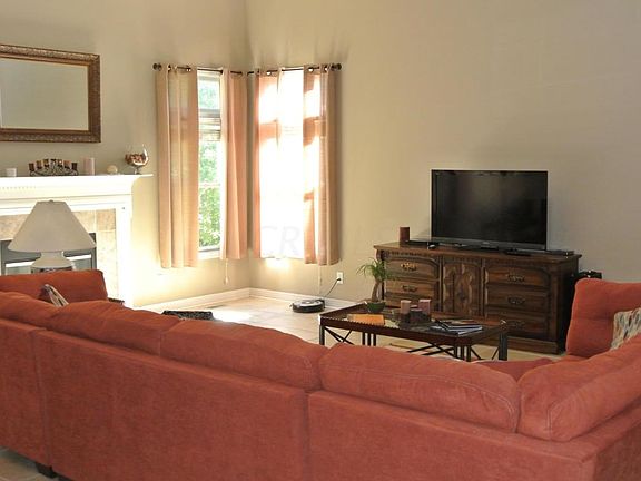 5th image of 2492 Crestview Woods Dr