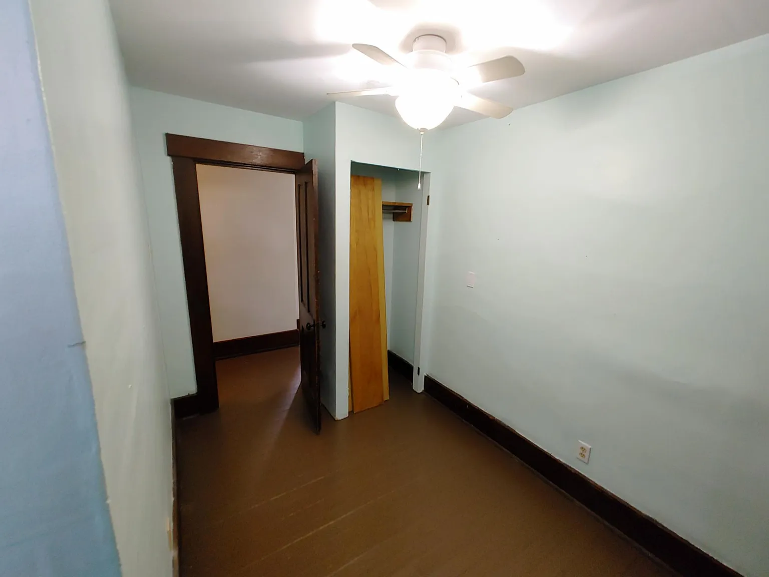 4 bed, 1450 sqft, $1,100 — Photo 4
