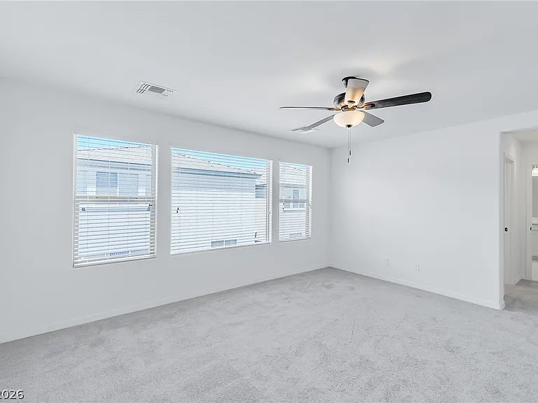 5741 Tioga Way — Photo 17