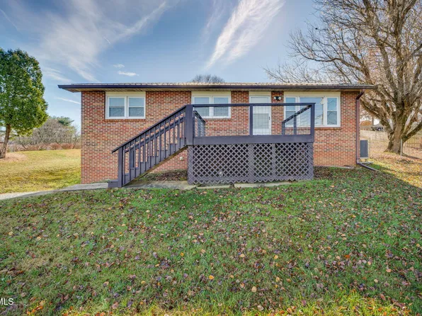 2907 Indian Ridge Rd, Johnson City, TN 37604