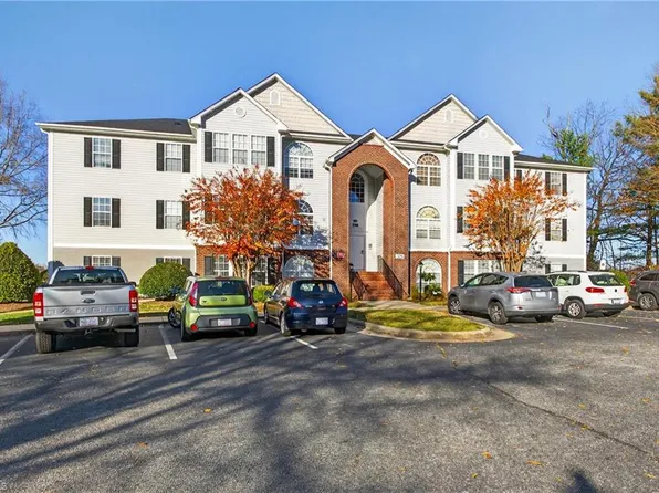 3706 Cotswold Ter Unit 1A, Greensboro, NC 27410