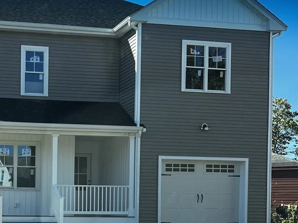 5 Ariana Cir #0, Milford, MA 01757