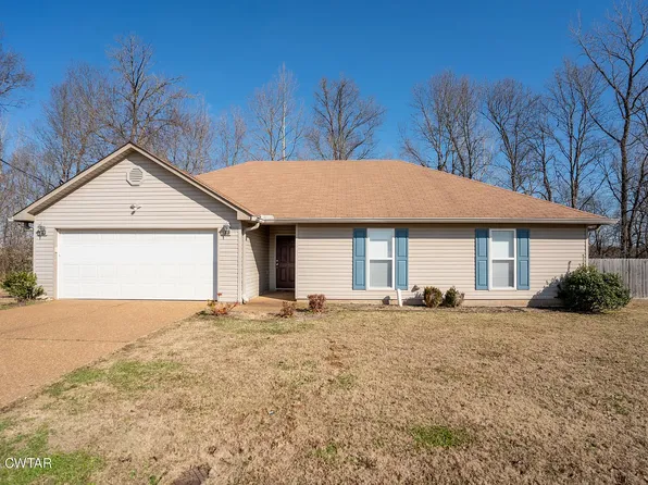 8 Roxbury Dr, Jackson, TN 38305
