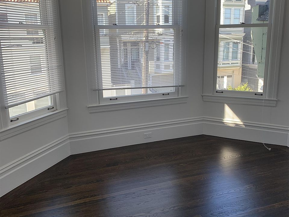 2nd image of 3889 23rd St