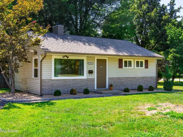 1416 Old Mill Rd, Lyndon, KY 40242