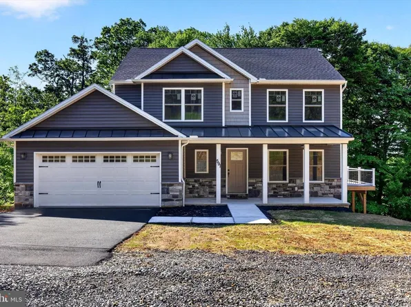 591 Belle Vista Dr, Enola, PA 17025