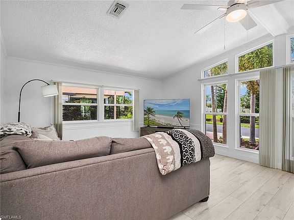 5th image of 58 Oceans BLVD #58
