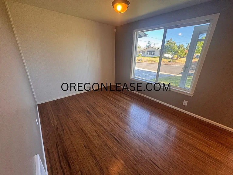 1710 Rambling Dr #1 — Photo 8