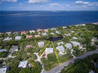 518 N Yachtsman Dr, Sanibel, FL 33957