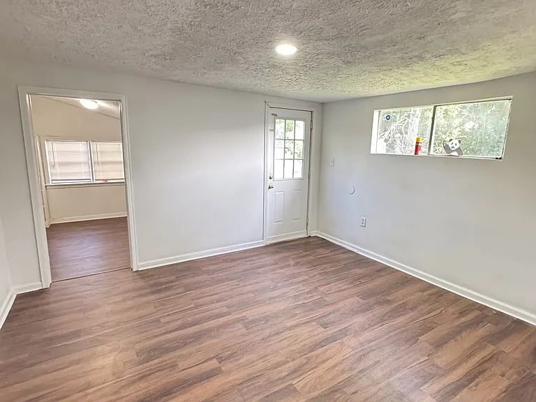 253 N Carolina St — Photo 7