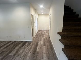 8 Holly Dr APT 35, Carbondale, IL 62902
