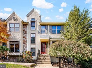 1430 Redwood Ct, West Chester, PA 19380