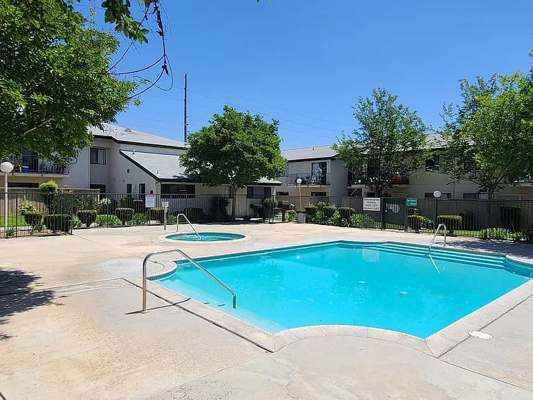 Parkview Palms Apartments- Riverside, CA — Photo 96