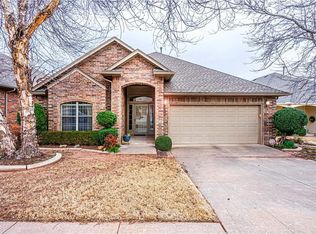13828 Crest Glen Rd, Edmond, OK 73013