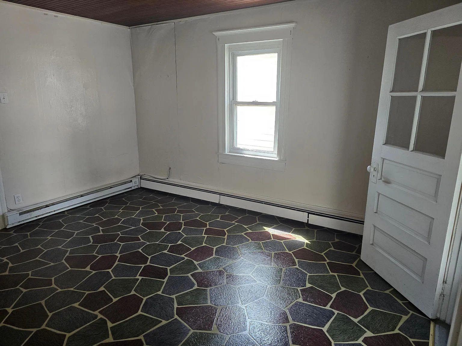 2 bed, 1.5 bath, 1000 sqft, $1,000 — Photo 4