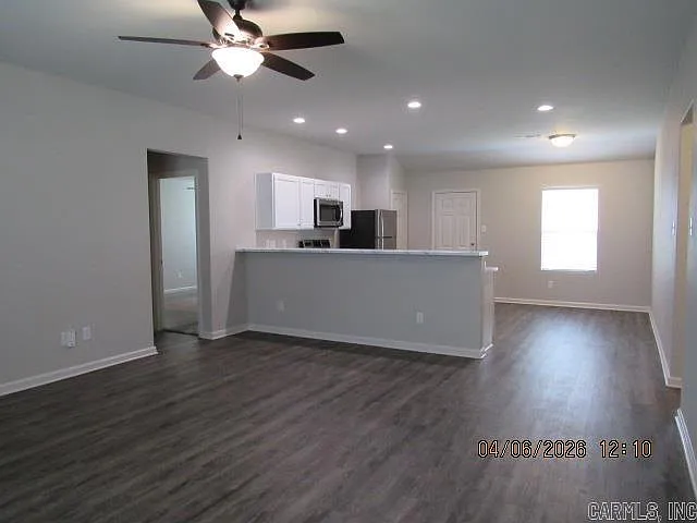 2210 Getty Dr — Photo 3