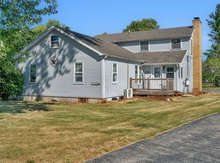 25640 McGowan Woods Rd, Minooka, IL 60447