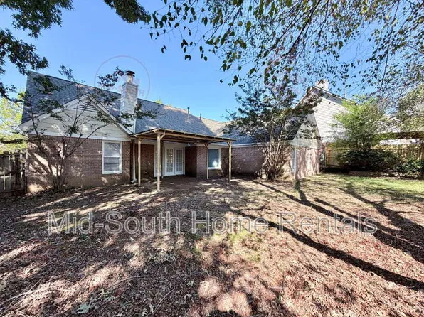 8685 Sandy Hill Cv E, Cordova, TN 38018