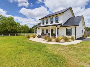 2668 Sherrilane Dr, Cantonment, FL 32533