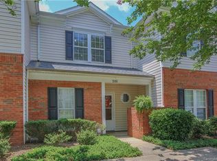 205 Ross Moore Ave, Charlotte, NC 28205