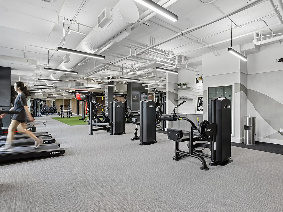 Building Photo 5