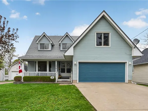 246 Courtwright St, Fort Erie, ON L2A 2R8