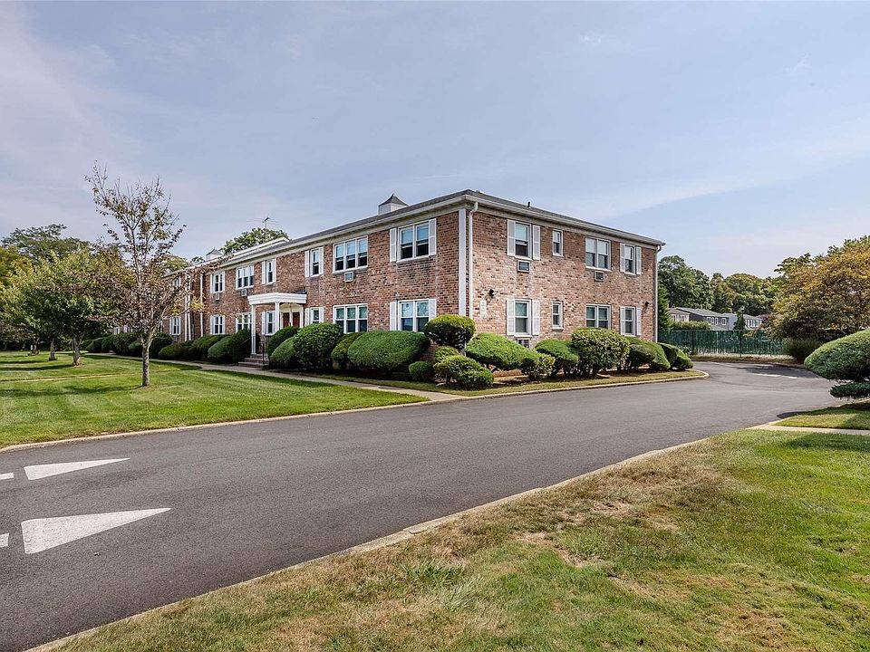 1st image of 4050 Jerusalem Ave #2D